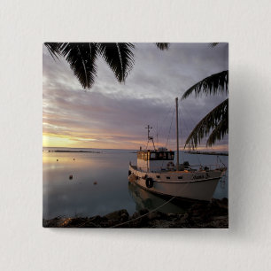 Oceania, Polynesia, Cook Islands, Aitutaki, 2 Inch Square Button
