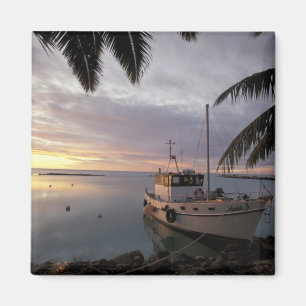 Oceania, Polynesia, Cook Islands, Aitutaki, Magnet