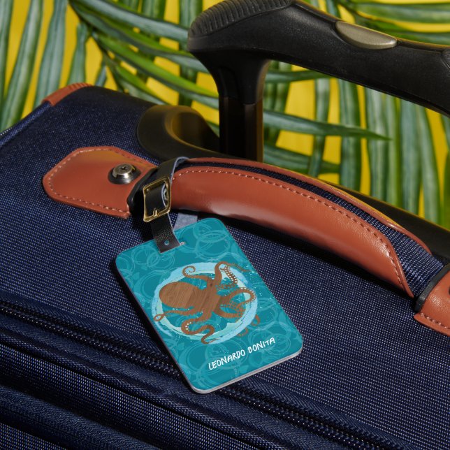 Octopus Oasis Luggage Tag (Front Insitu 1)