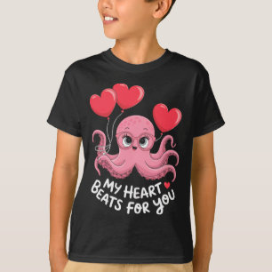Octopus With Heart Lloons My Heart Beats For You V T-Shirt
