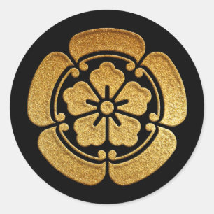 Oda Kamon Gokani Karahana in Gold Classic Round Sticker