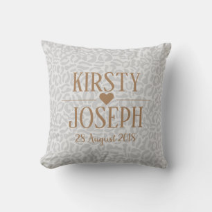 odern Classic Gold Wedding elegant Pattern Throw Pillow