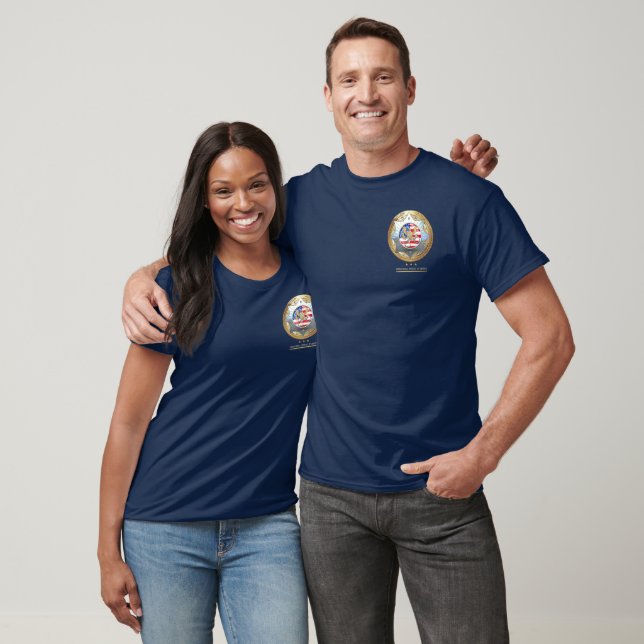 Officiers correctionnels de l'Amérique T-Shirt Dar (Unisexe)