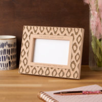 Ogee Pattern with Custom Text