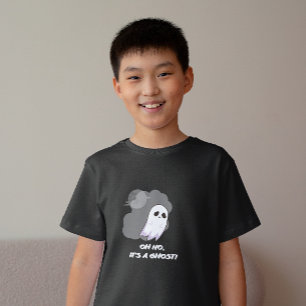 Oh no, it's a ghost! Cute funny Halloween T-Shirt