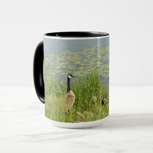 Oie canadienne par limon d'eau Mug