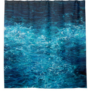 oil painting showing waves in ocean or sea on can