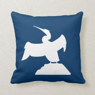 OISEAU DE MER. BLANC sur coussin bleu