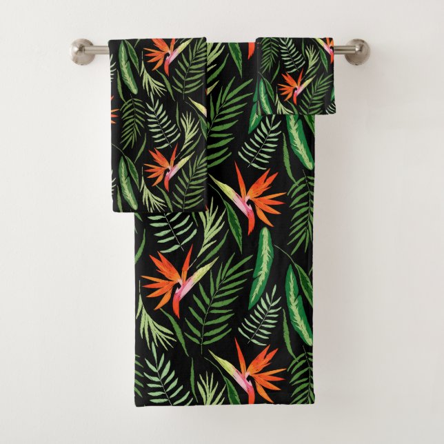 Oiseau tropical d'usine et de fougères de paradis (En situation)