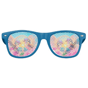 Oiseaux cool avec lunettes de soleil au coucher du