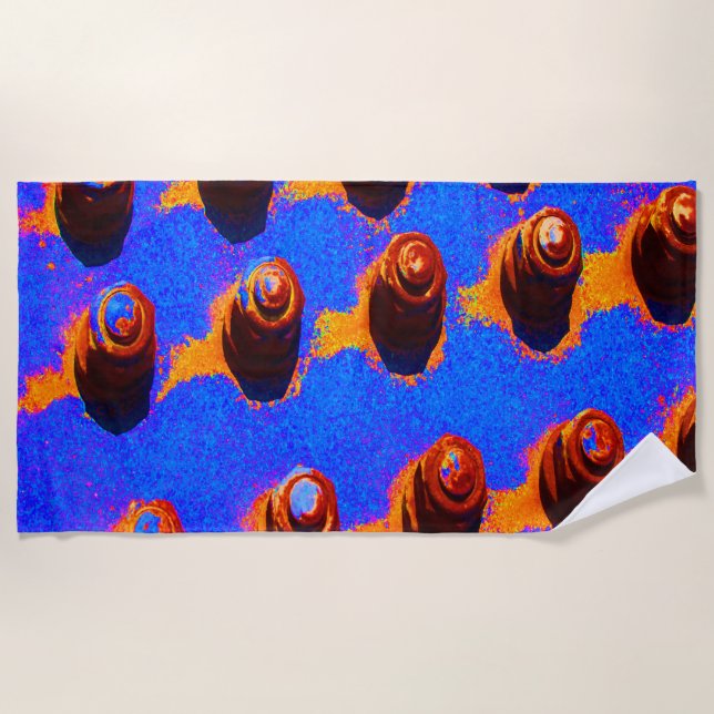 Old bolts beach towel (Front)