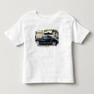 Old but very well kept Audi car. Toddler T-shirt