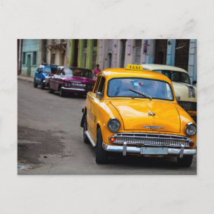 Old cars on the Havana streets Postcard