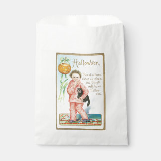 Old-fashioned Halloween, Boy holding Black cat Favour Bag