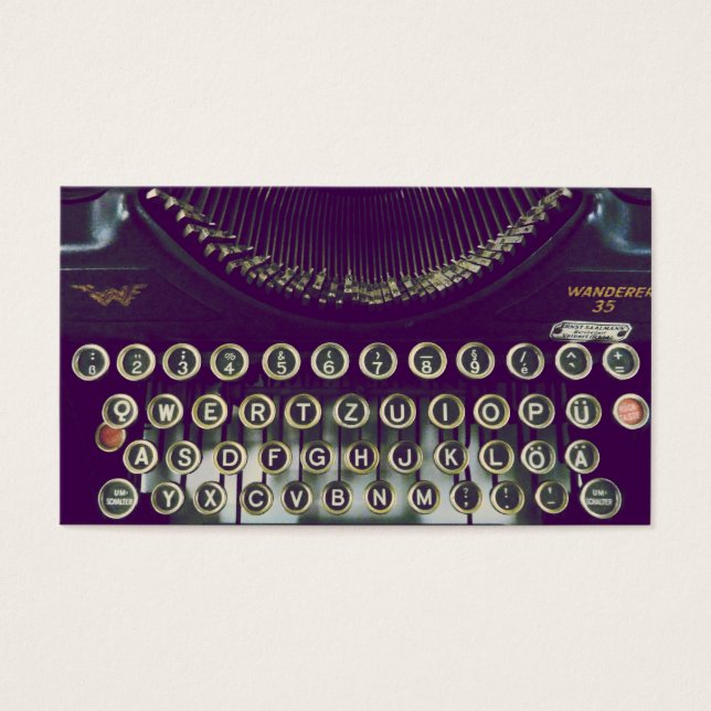 old fashioned typewriter (Front)