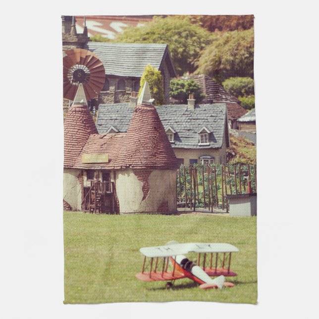 Old French Model Village Kitchen Towel (Vertical)