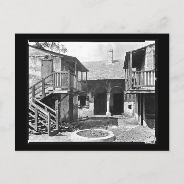 Old French Quarter Home and Patio Postcard (Front)