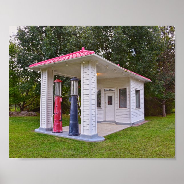 Old Gas Station in Red Oak II, Missouri Poster (Front)