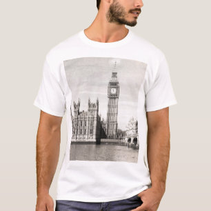 Old London, black and white. T-Shirt