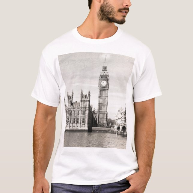 Old London, black and white. T-Shirt (Front)