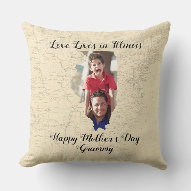 Old Map Love Lives In Illinois State Shaped Photo Throw Pillow (Front)