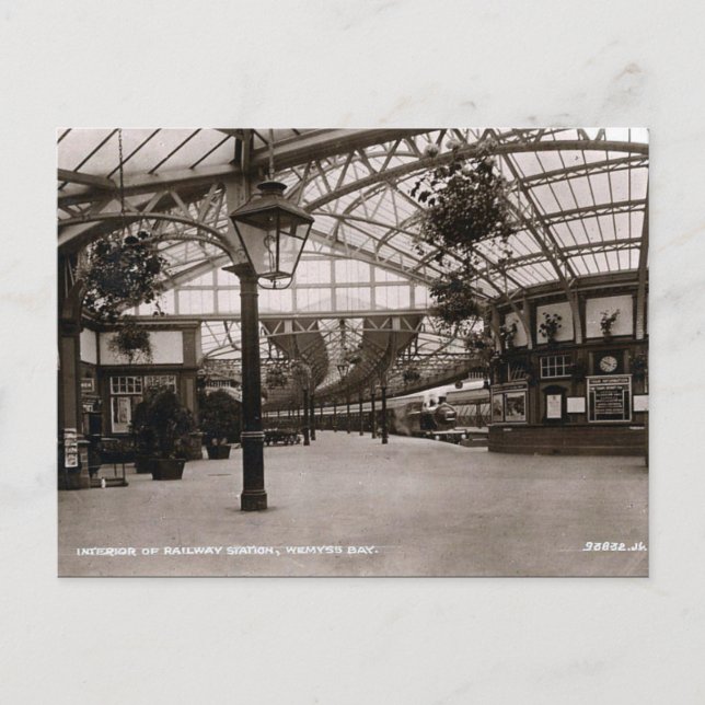 Old Postcard - Railway Station, Wemyss Bay (Front)