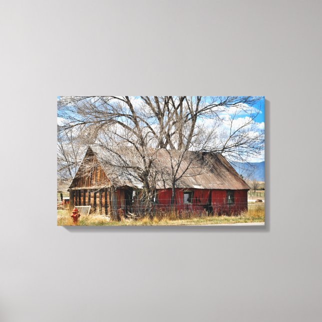 Old Red Barn Canvas Print (Front)