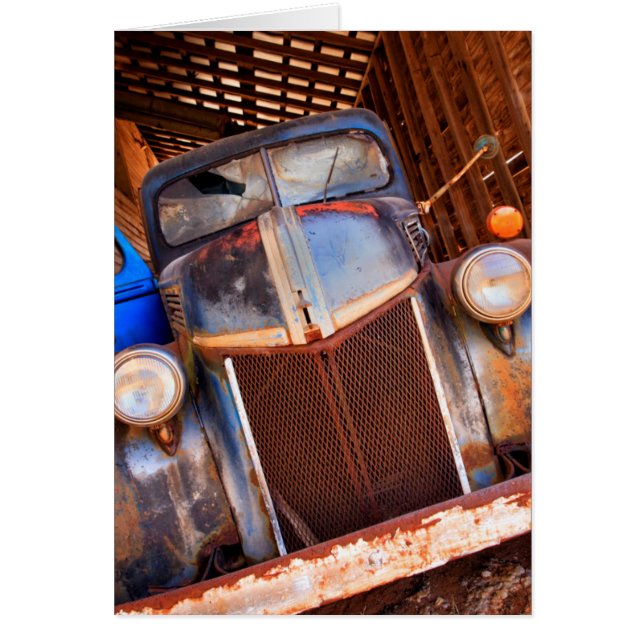 Old rusty truck on a farm (Front)