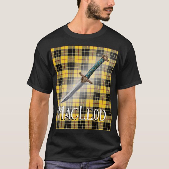 Old Scottish Clan MacLeod Tartan Design T-Shirt (Front)