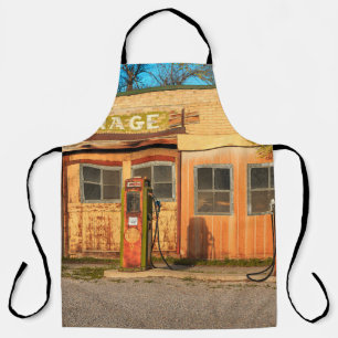 Old service station in rural Utah, USA. vintage, Apron