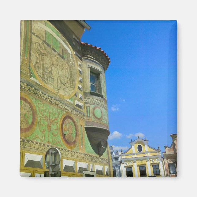 Old town square surrounded by 16th-century magnet (Front)