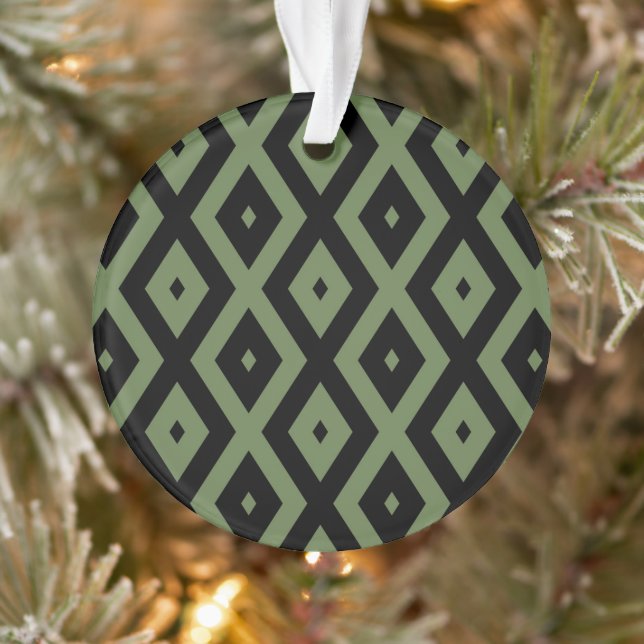 Olive green and black diamond pattern ornament (Tree)