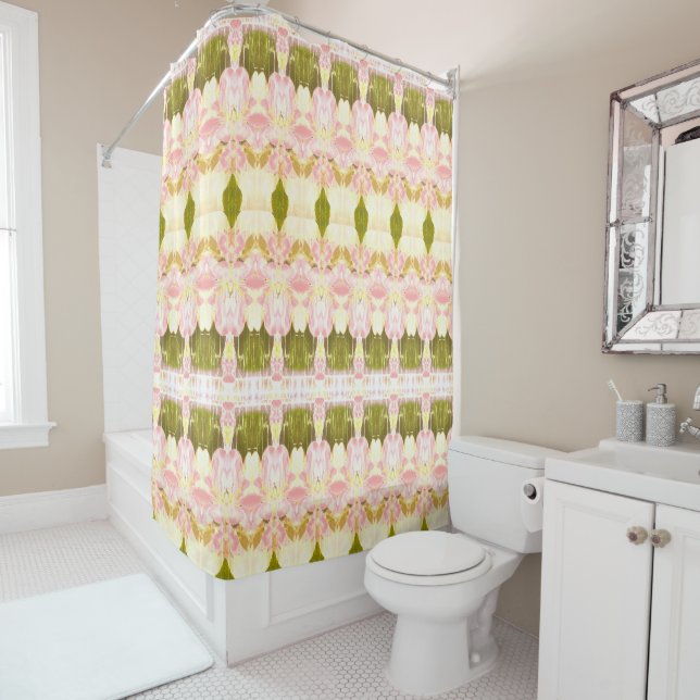 Olive green and coral accented (In Situ)