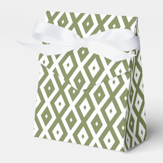 Olive green and white diamond pattern favor box (Front Side)
