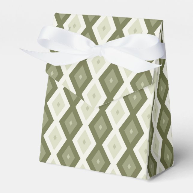 Olive green diamond pattern favor box (Front Side)