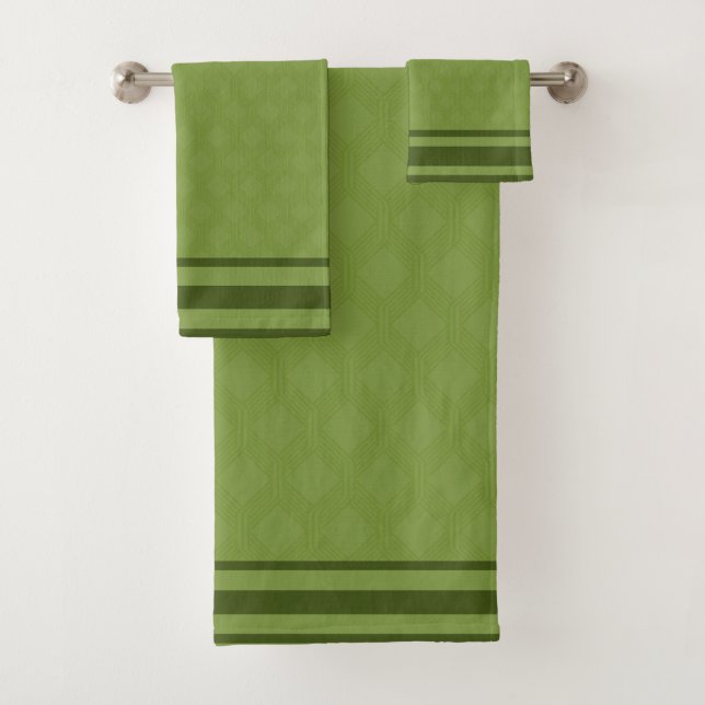 Olive Green Geometric Pattern Bath Towel Set (Insitu)