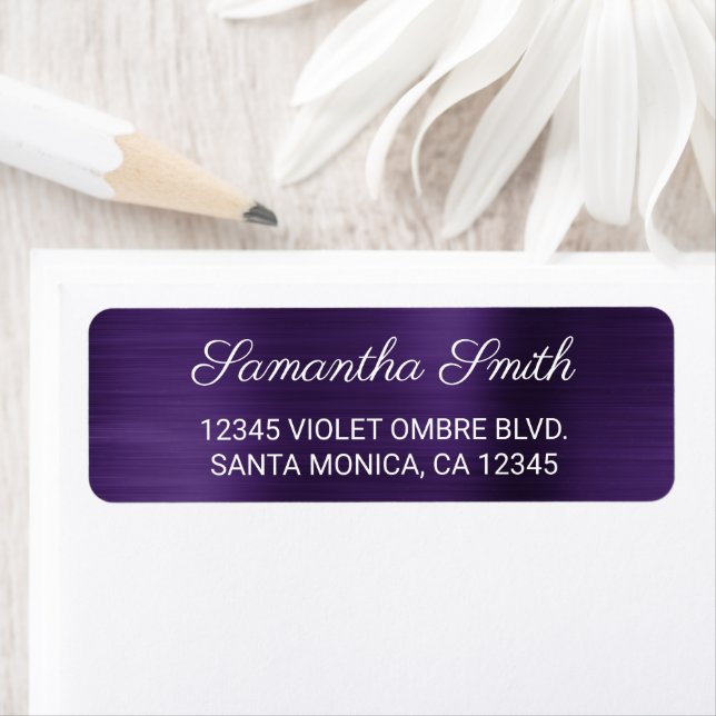 Ombre violet foncé violet brossé (En situation)