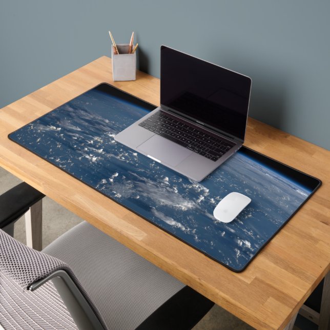 Ombres Des Nuages De L'Autre Côté De La Mer Philip (Bureau 2)