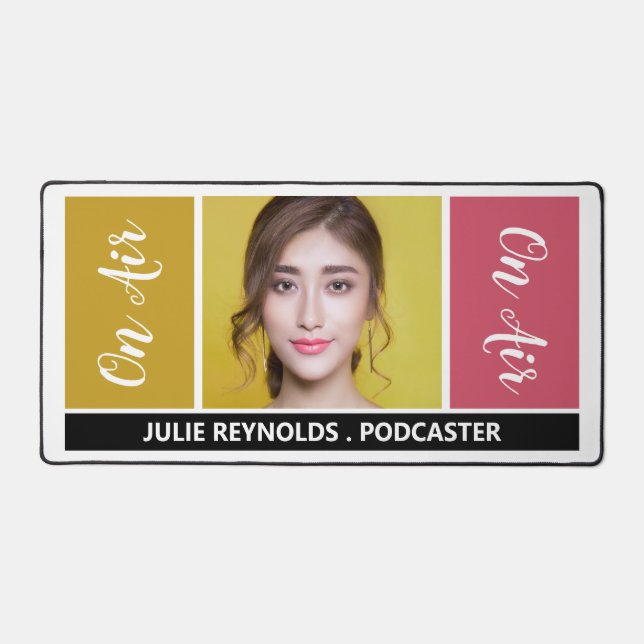 On Air - Podcaster Photo - Retro Podcast (Recto)