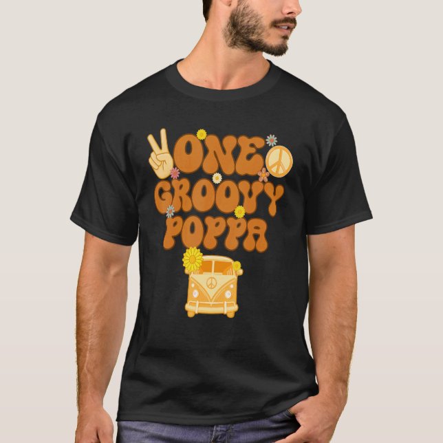 One Groovy Poppa Retro Mom Hippie Birthday 70s Flo T-Shirt (Front)