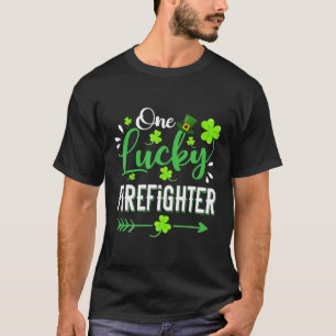 One Lucky Firefighter Shamrock Leprechaun Hat Patr T-Shirt