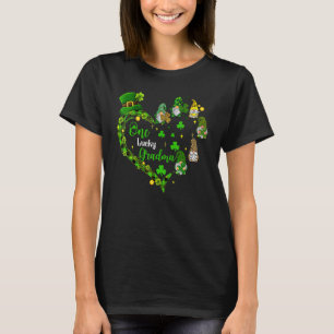 One Lucky Grandma Gnomies Irish Shamrocks St Patri T-Shirt