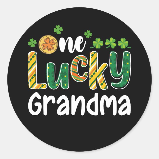 One Lucky Grandma Matching Family St Patrick's Day Classic Round Sticker (Front)