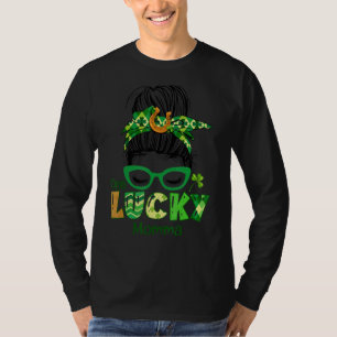 One Lucky Momma Messy Bun Leopard St Patrick's Day T-Shirt