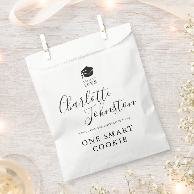 One Smart Cookie Elegant Script Graduation Party Favour Bag (Clipped)
