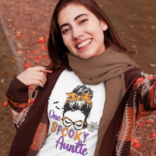 One Spooky Auntie Funny Halloween Aunt T-Shirt (Creator Uploaded)