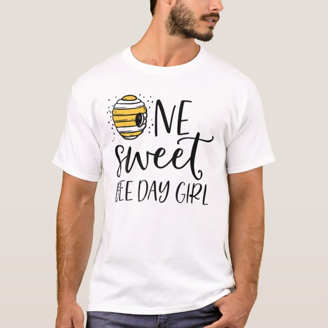 One Sweet Bee Day Girl Funny Spring Birthday Mom W T-Shirt (Front)