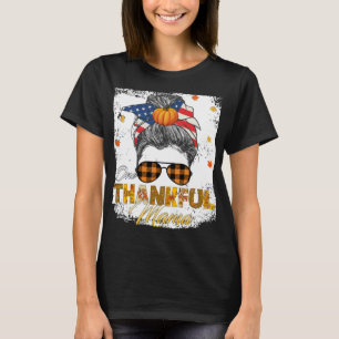One Thankful Mama Funny Messy Bun Pumpkin Autumn  T-Shirt