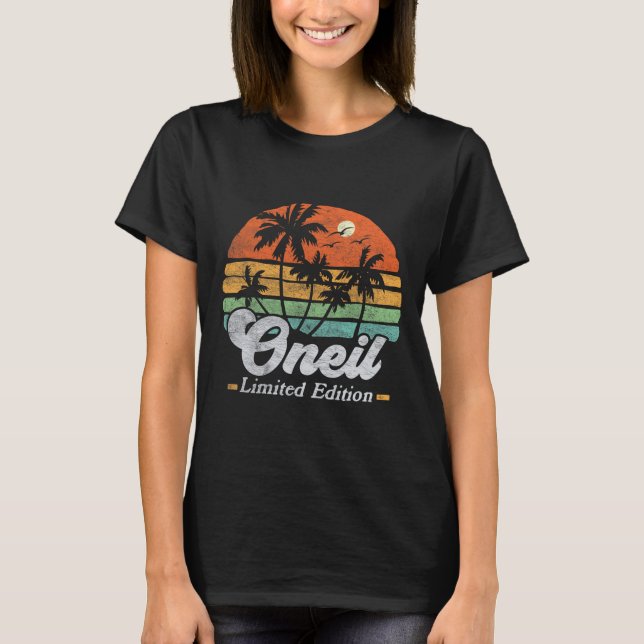 Oneil Surname Funny Retro 90s Birthday Beach Famil T-Shirt (Front)