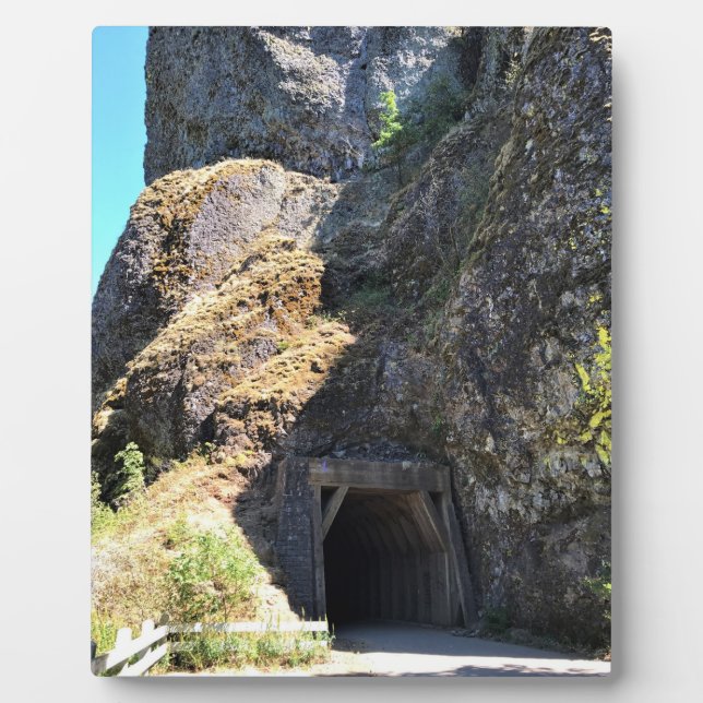 Oneonta Gorge Tunnel, OR Plaque (Front)